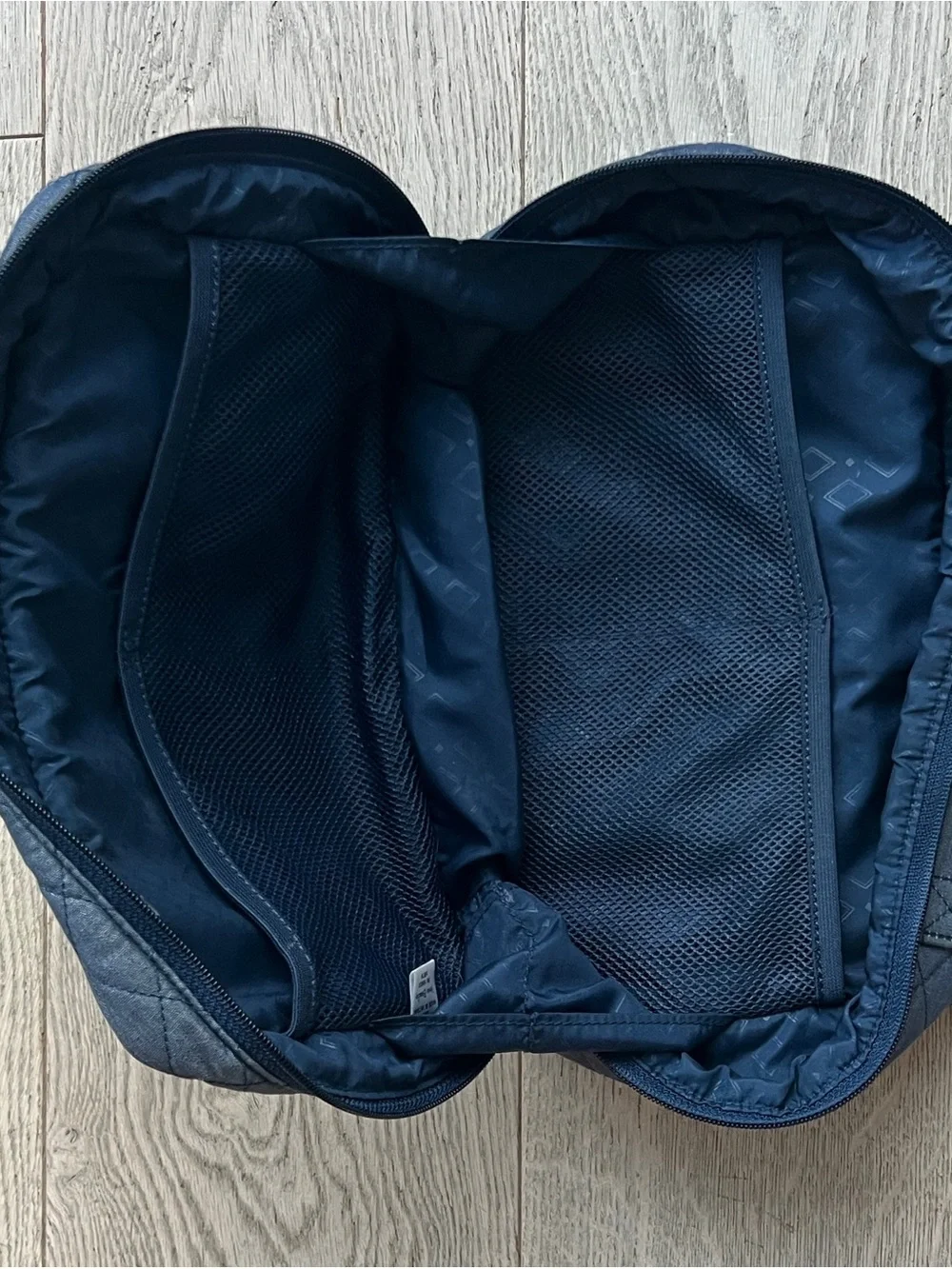 Vera Bradley Quilted Denim Blue Toiletry Kit Makeup Travel Organizer
